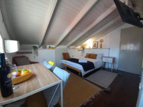 Cozy Apartment in Neve Tzedek
